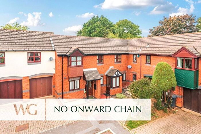 2 Bedroom Apartment For Sale In Exeter, Devon, EX1