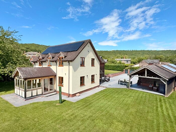 5 Bedroom Detached House For Sale In Tillington, Hereford, HR4