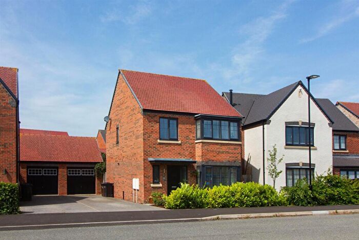 4 Bedroom Detached House For Sale In White House Drive, Moorfields, Killingworth, NE12