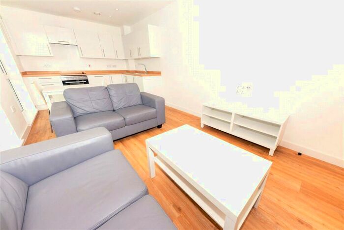 1 Bedroom Flat To Rent In Eastbank Tower, Great Ancoats Street, M4