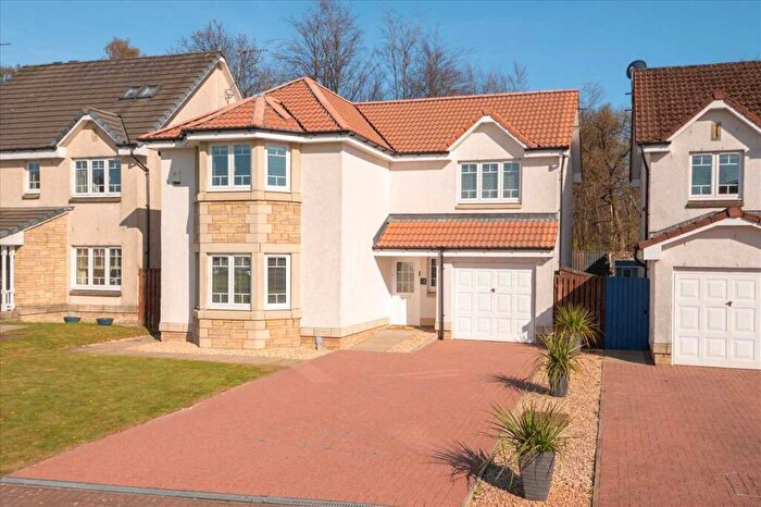 4 Bedroom Detached House For Sale In Glentye Drive, FK10