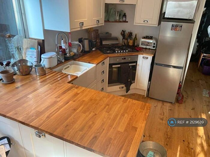 2 Bedroom Flat To Rent In Antill Road, London, N15