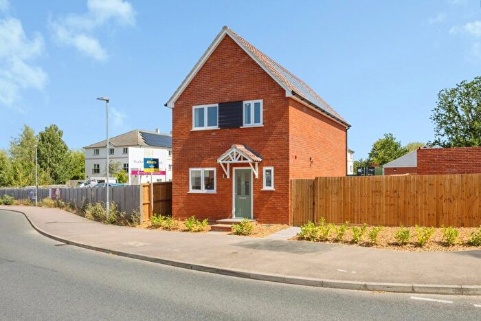 3 Bedroom Detached House For Sale In Lancaster Avenue, Carbrooke, Thetford, Norfolk, IP25