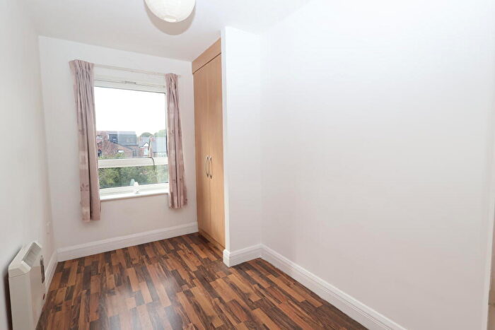2 Bedroom Flat For Sale In Withington Road, M16