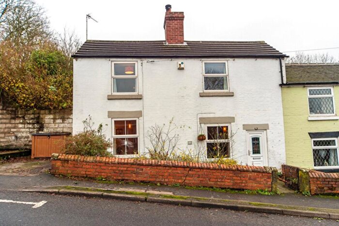 2 Bedroom Semi-Detached House For Sale In Kilbourne Road, Belper, Derbyshire, DE56