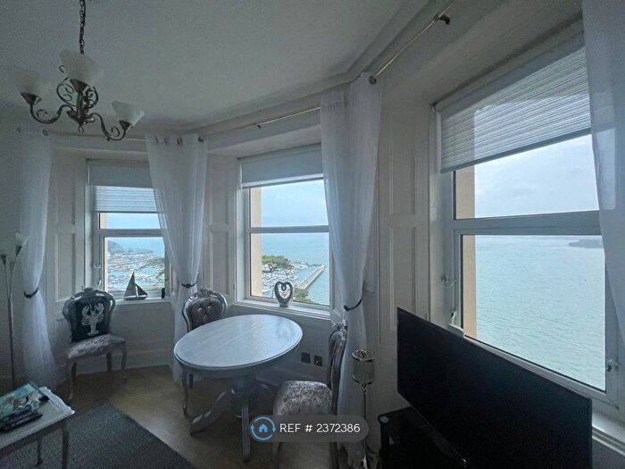 1 Bedroom Flat To Rent In Bayfort Mansions, Torquay, TQ2