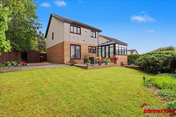 4 Bedroom Detached House For Sale In Dunrobin Drive, Stewartfield, East Kilbride, G74
