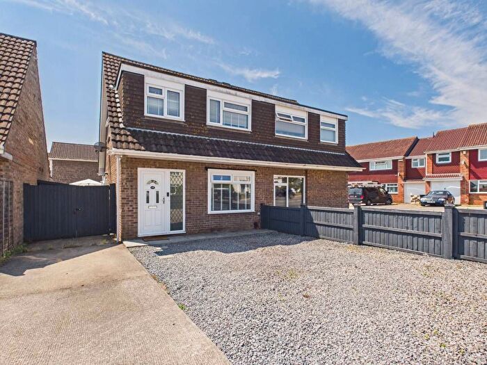 3 Bedroom Semi-detached House For Sale In California Road, Longwell Green, Bristol, BS30