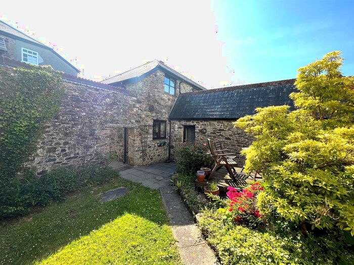 1 Bedroom Flat To Rent In Woodland Road, Woodlands, Ivybridge, PL21
