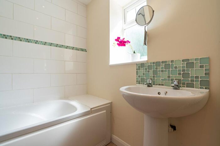 5 Bedroom Terraced House To Rent In Purley Road, Cirencester, GL7