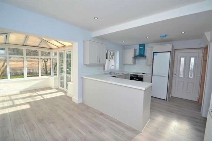 3 Bedroom Semi-Detached House To Rent In Stainbeck Road, Chapel Allerton, Leeds, LS7