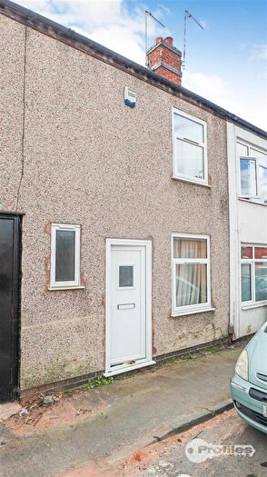 2 Bedroom Terraced House For Sale In New Street, Hinckley, LE10