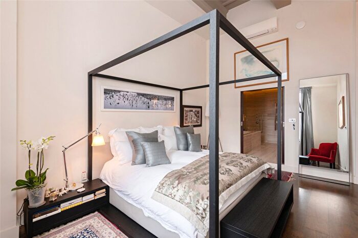 3 Bedroom Flat To Rent In The Piper Building, London, SW6