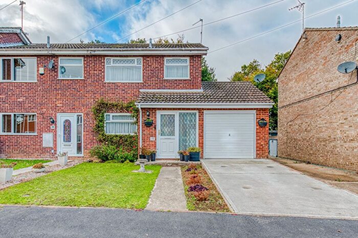 3 Bedroom End Of Terrace House For Sale In Spruce Avenue, Ormesby, NR29
