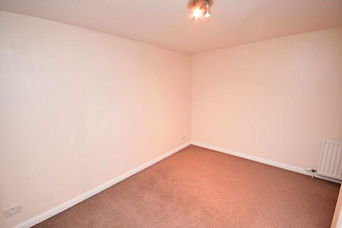 2 Bedroom Flat To Rent In Castle Heather Drive, Inverness, IV2