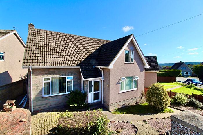 4 Bedroom Detached House For Sale In Spring Valley, Worle Hillside - Garage & Parking!, BS22