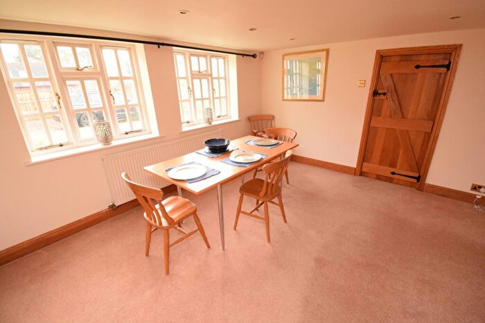4 Bedroom Detached House For Sale In Back Lane, Birdingbury, Warwickshire, CV23