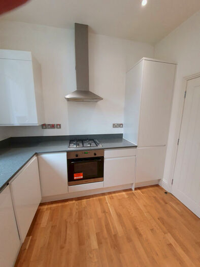 2 Bedroom Apartment To Rent In Highland Road, Bromley, Kent, BR1