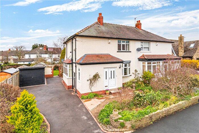 3 Bedroom Semi-Detached House For Sale In Harecroft Road, Otley, West Yorkshire, LS21