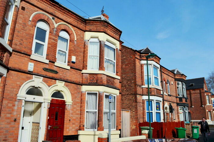 5 Bedroom Detached House To Rent In Trinity Avenue, Lenton, Nottingham, NG7