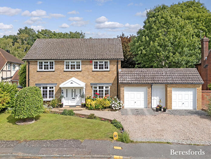 4 Bedroom Detached House For Sale In Willow Green, Ingatestone, CM4