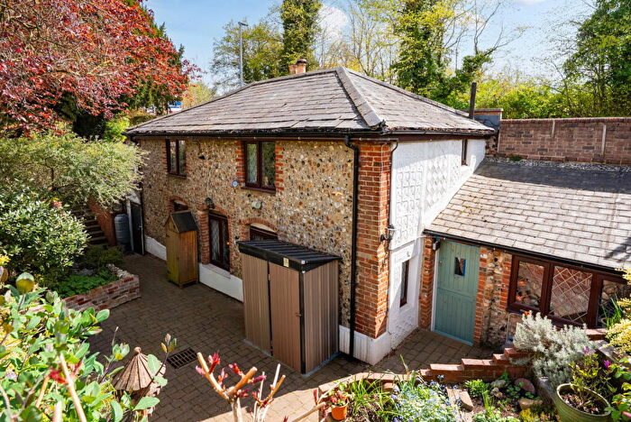 2 Bedroom Detached House For Sale In Mount Pleasant Road, Saffron Walden, CB11