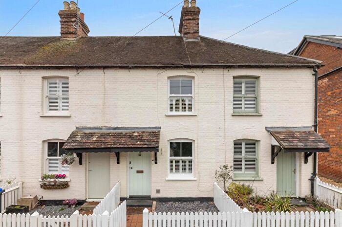 3 Bedroom Terraced House For Sale In Lakes Lane, Beaconsfield, HP9