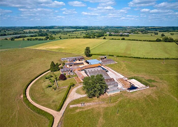 6 Bedroom Detached House For Sale In Kings Sutton, Banbury, Northamptonshire, OX17