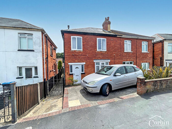 1 Bedroom Flat For Sale In Redhill Drive, Bournemouth, BH10