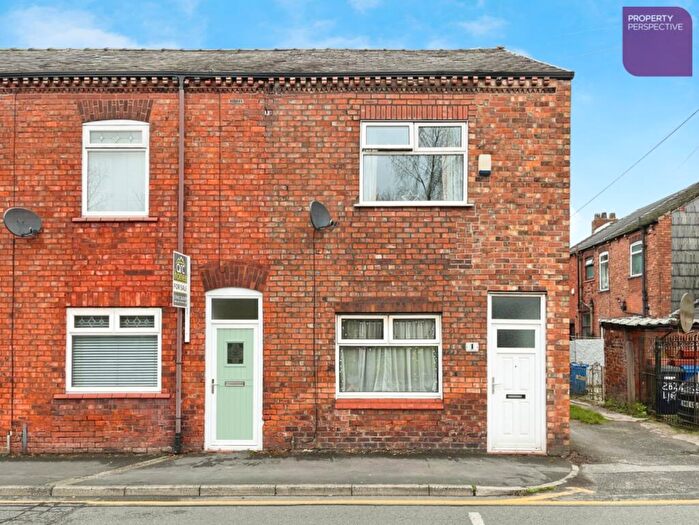 2 Bedroom End Of Terrace House For Sale In Lovers Lane, Atherton, Manchester, M46