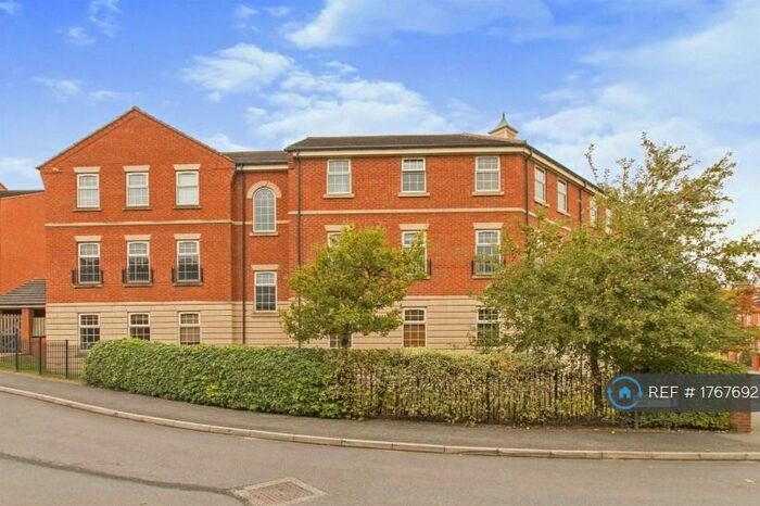 2 Bedroom Flat To Rent In New Village Way, Morley, Leeds, LS27