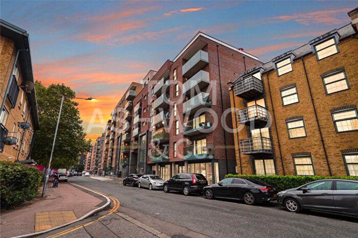 1 Bedroom Apartment For Sale In Sacrist Apartments, Abbey Road, Barking, IG11