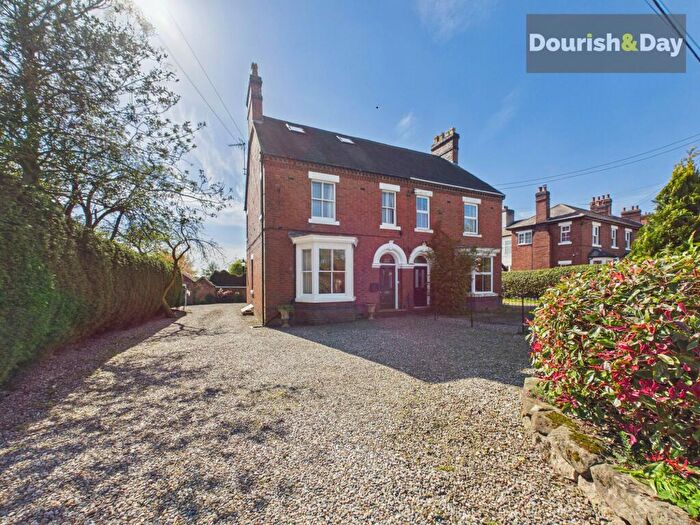 3 Bedroom Semi Detached House For Sale In London Road, Woore, CW3