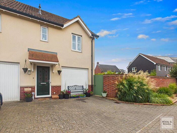 2 Bedroom Detached House For Sale In Lidsey Lane, Bognor Regis, PO21