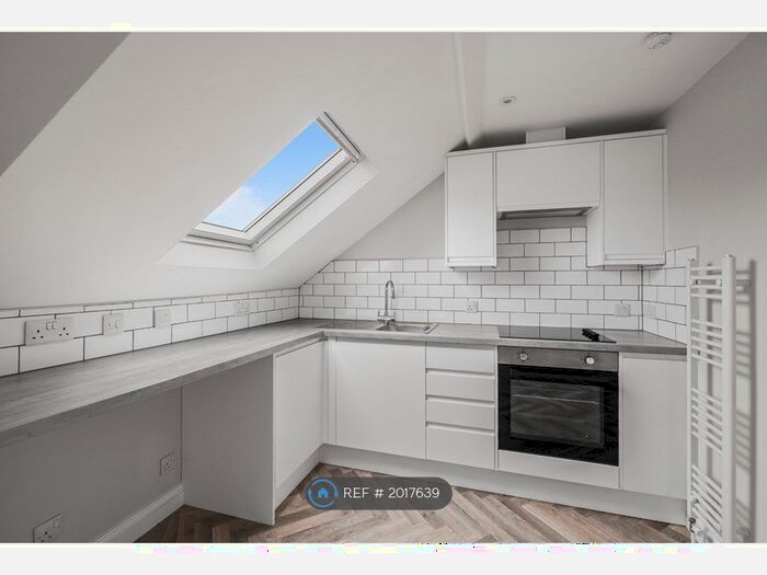 1 Bedroom Flat To Rent In Ford Park Road, Plymouth, PL4