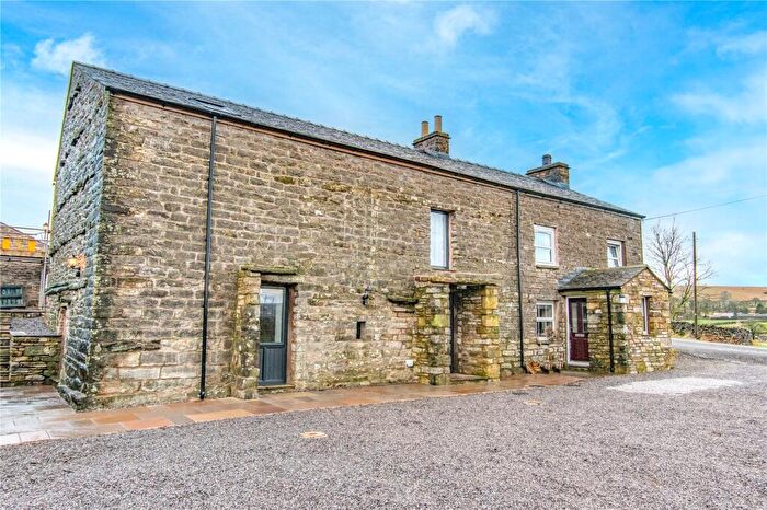 4 Bedroom Barn Conversion To Rent In Old Hay Barn Pastures, Orton, Penrith, CA10