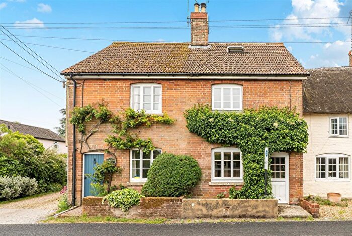 3 Bedroom Terraced House For Sale In Bottlesford Corner, Pewsey, SN9