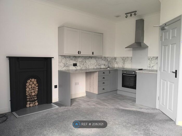 1 Bedroom Flat To Rent In Cliviger, Burnley, BB10