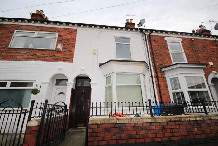 3 Bedroom Terraced House To Rent In Alliance Avenue, Hull, HU3