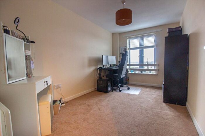 2 Bedroom Apartment For Sale In Waterloo Road, Bristol, BS2