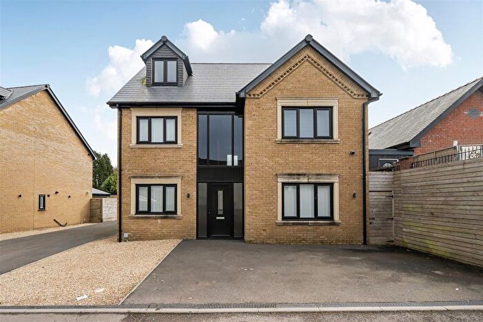 5 Bedroom Detached House For Sale In Westfield Road, Waunarlwydd, Swansea, SA5