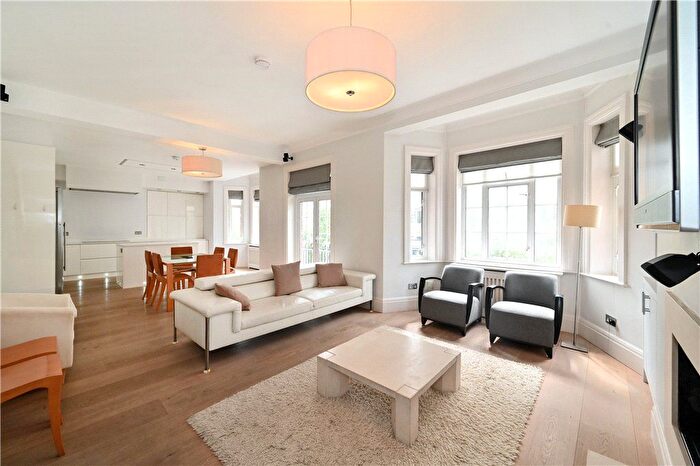 3 Bedroom Flat For Sale In Bryanston House, Dorset Street, W1U