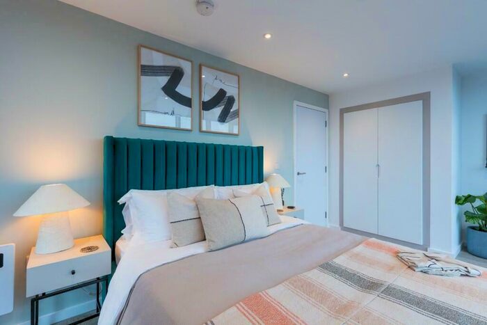 3 Bedroom Flat To Rent In Flat, Swan Street House, Swan Street, Manchester, Greater Manchester, M4