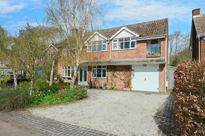 5 Bedroom House For Sale In Back Lane, Coleshill, Coleshill, B46