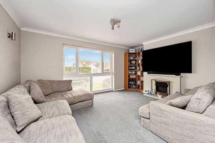 3 Bedroom Semi-detached House For Sale In Rosemary Drive, Shoreham-By-Sea, BN43