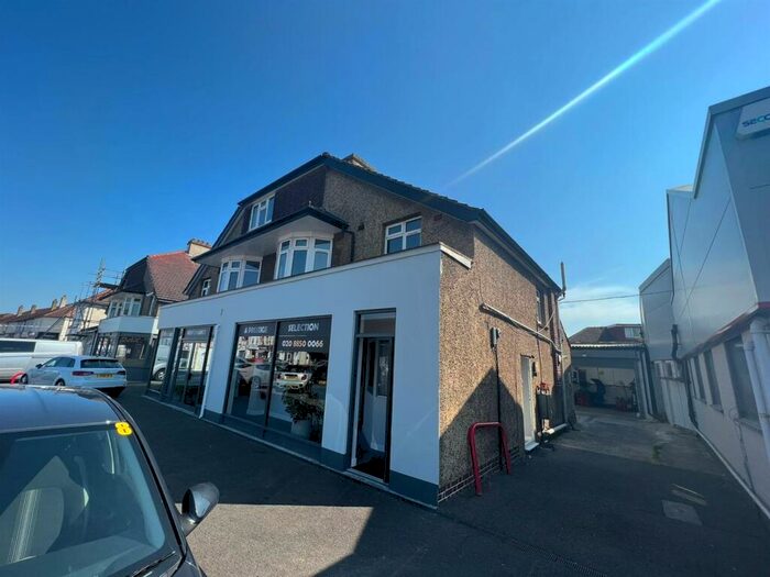 1 Bedroom Property To Rent In Blackfen Road, Sidcup, DA15