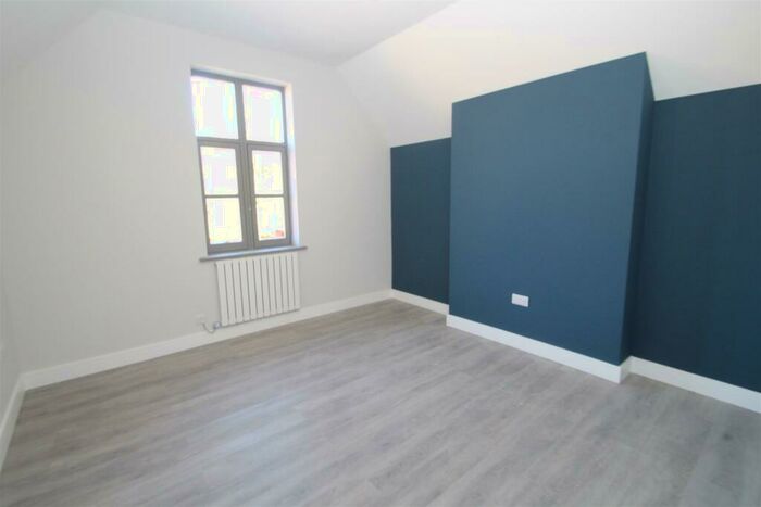 1 Bedroom Apartment To Rent In George Street, Hemel Hempstead, HP2