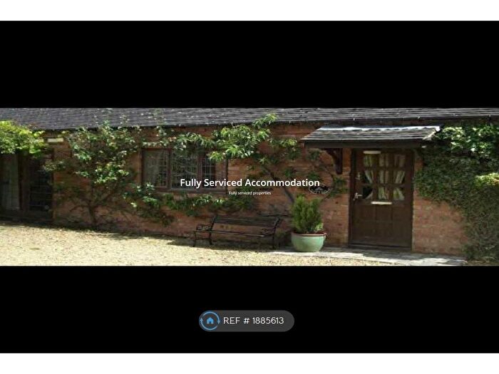 2 Bedroom Bungalow To Rent In Gatehouse Lodges, Cadeby, Nuneaton, CV13