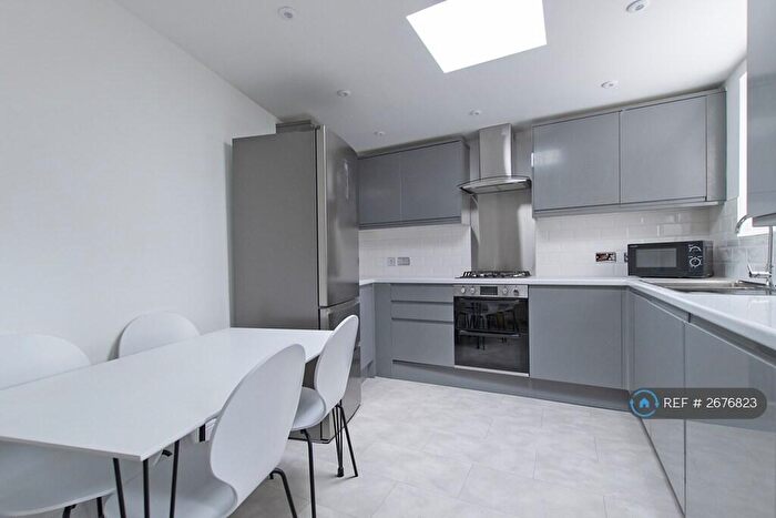 4 Bedroom Semi Detached House To Rent In Nithsdale Road, Liverpool, L15