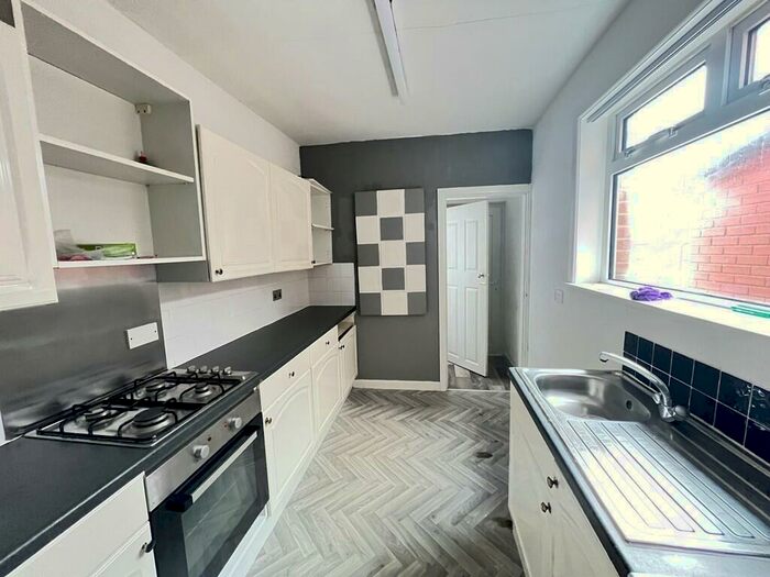 2 Bedroom End Of Terrace House To Rent In Livesey Branch Road, Blackburn, BB2